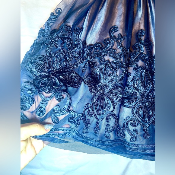 Dark blue SLNY SL Fashion New York size 8 but it’s stretching . - Picture 4 of 5